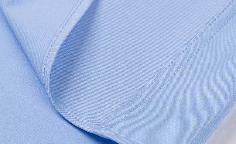 Chemise à manches longues ajustée extensible pour homme