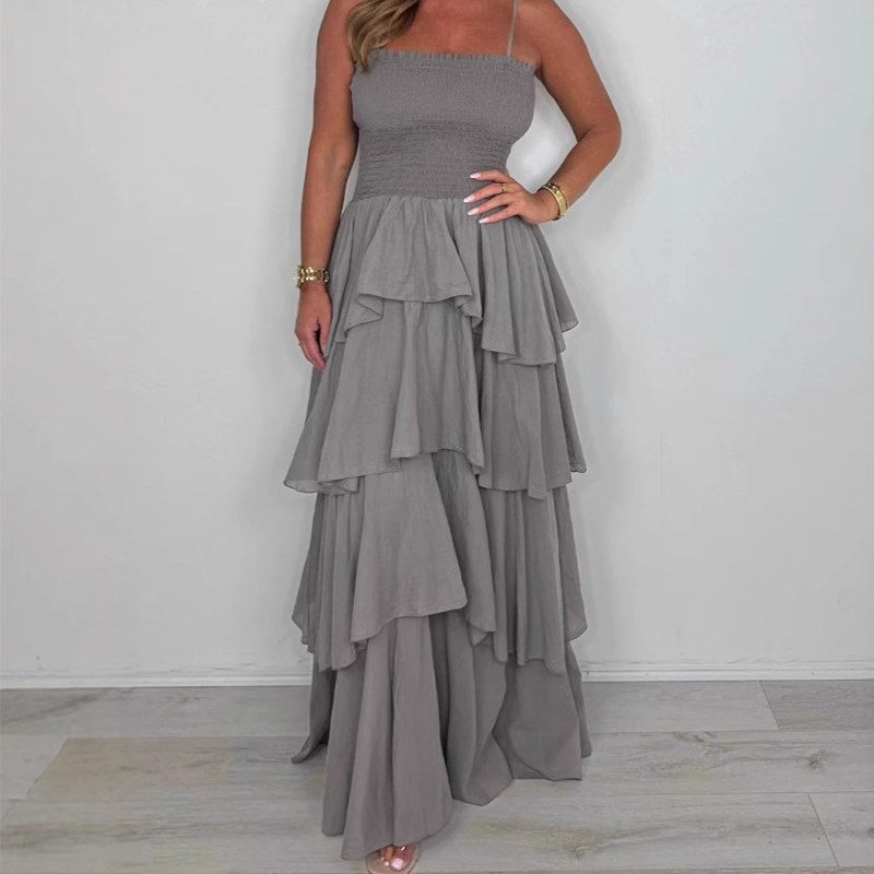 🌸Soldes d'été 50% de réduction🥰Robe unie à bretelles spaghetti et jupe dégradée