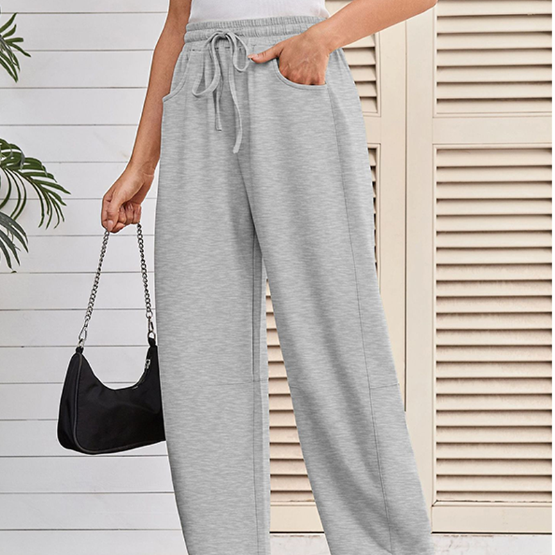 Pantalon de survêtement capri à poche et cordon de serrage