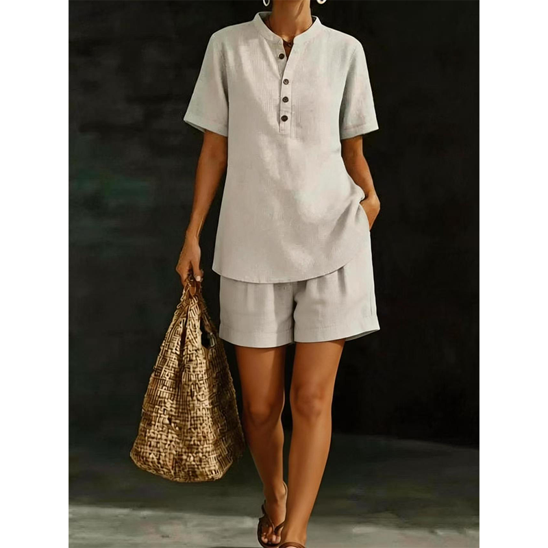 đ FĂȘte Ă moitiĂ© prix ! Ensemble dĂ©contractĂ© pour femme composĂ© d'un haut Ă manches courtes et d'un short