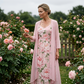 🌸👗Ensemble deux pièces fleuri élégant pour femme – le look parfait pour les vacances d'été✨