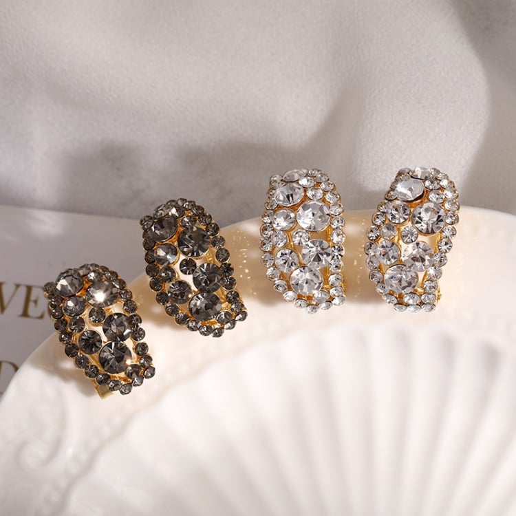 Boucles d'oreilles avec diamants