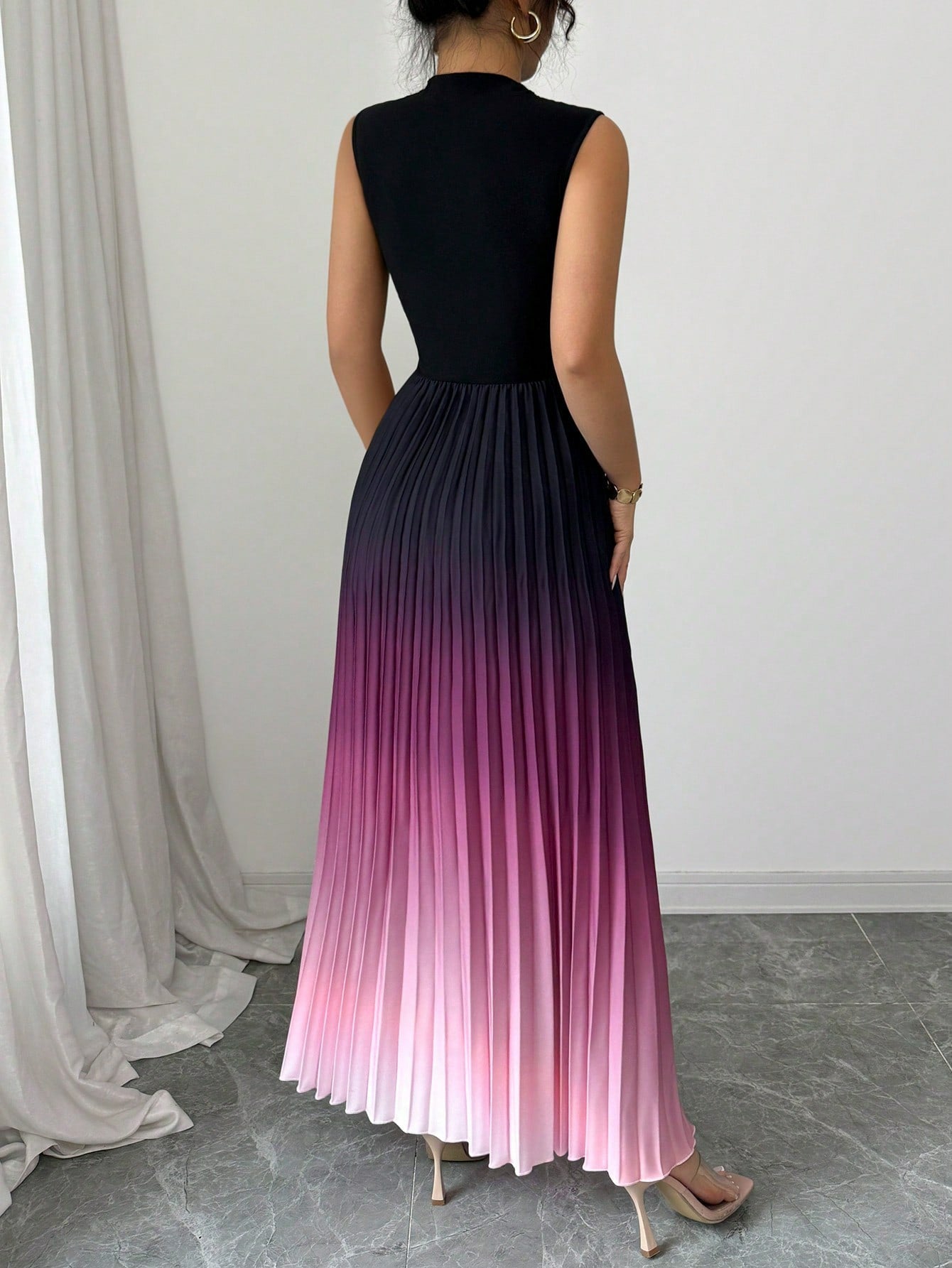 Robe longue sans manches à col montant et plissé ombré❤️ACHETEZ-EN 2 ET BÉNÉFICIEZ DE LA LIVRAISON GRATUITE