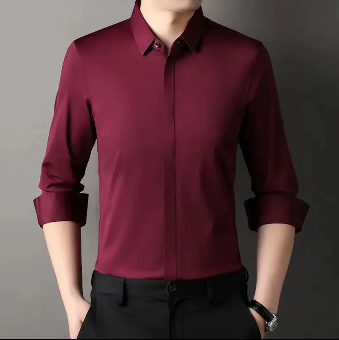 Chemise boutonnée infroissable pour hommes
