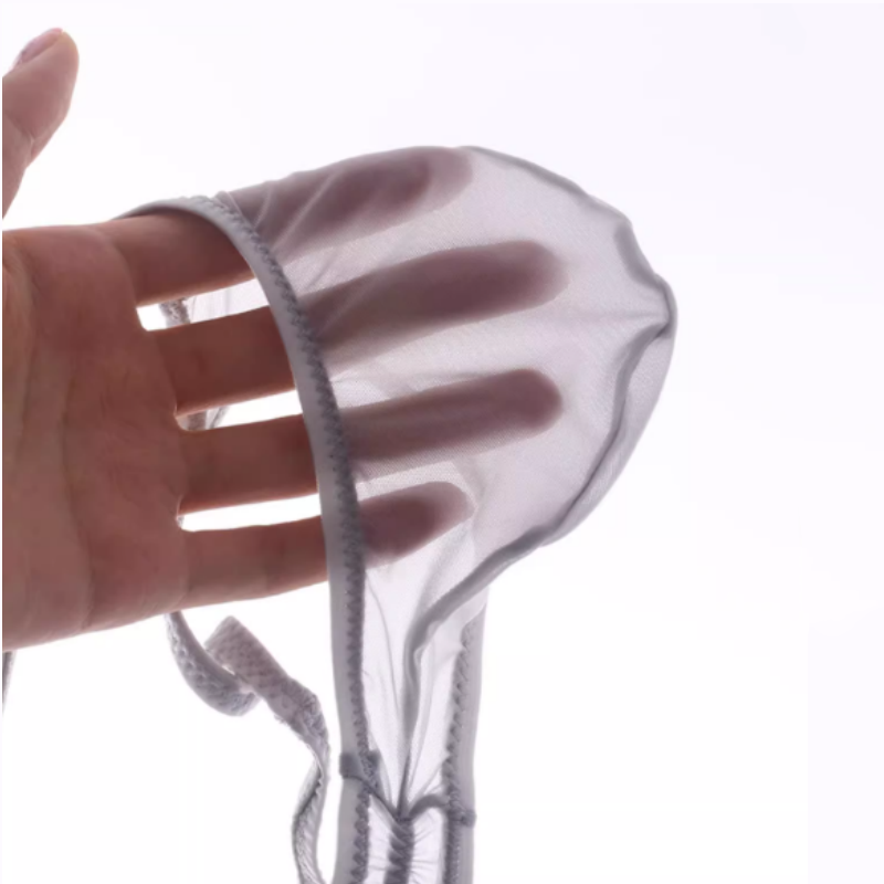 Slip léger et transparent pour homme