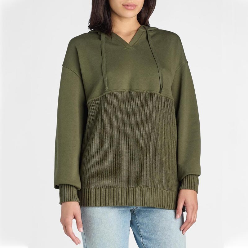Sweat à capuche patchwork unique et chic pour femme