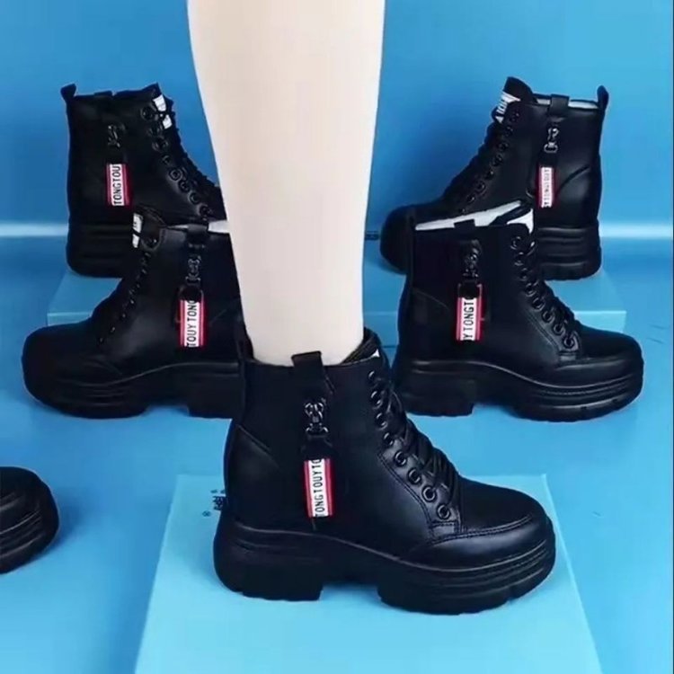 Nouvelles bottes de coton d'hiver avec une semelle épaisse