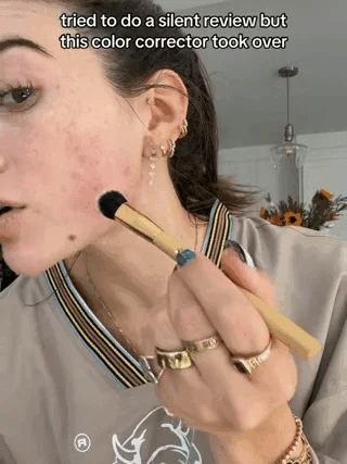 👍 DERNIER JOUR DE PROMOTION - 50% DE RÉDUCTION 💥 Correcteur Magique pour les Yeux (avec Pinceau Correcteur Gratuit)