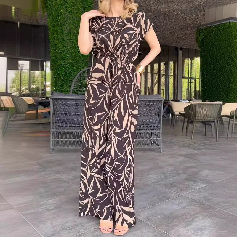 Ensemble deux pièces : top imprimé et pantalon à jambes larges