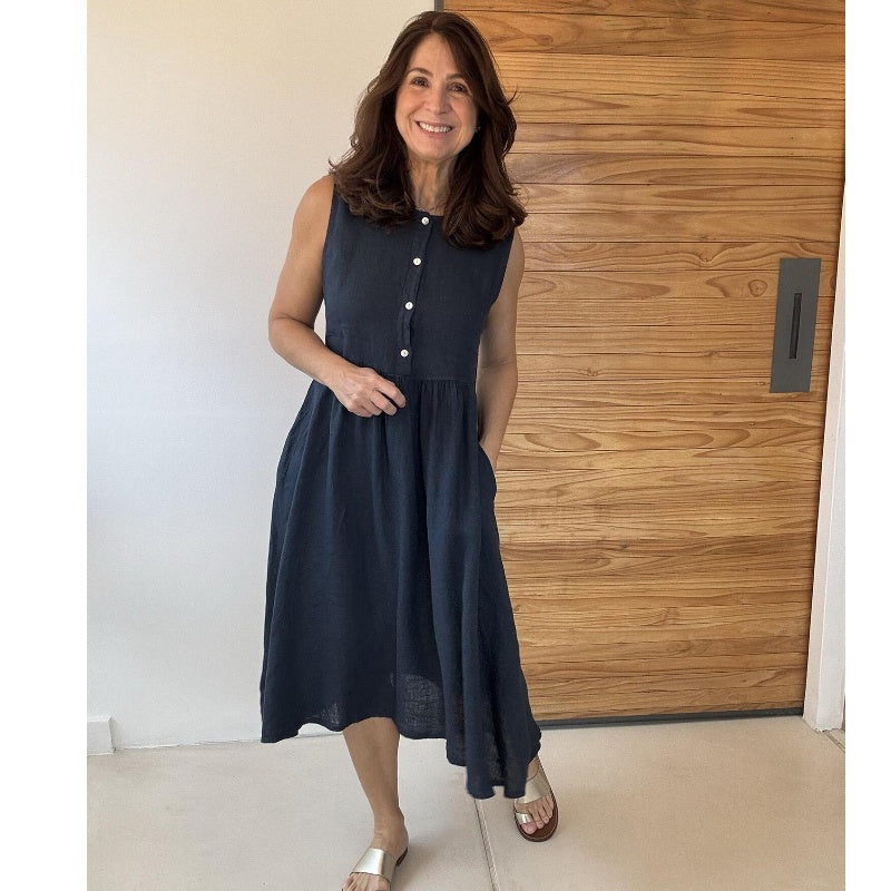 Couleur unie Col rond Robe sans manches à boutons