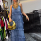 Robe de femme à bretelles spaghetti en tissu denim