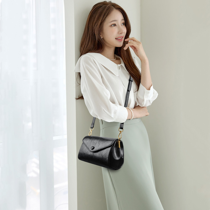 Sac à bandoulière simple et élégant pour femme