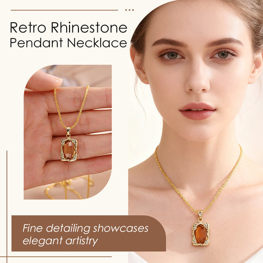 Collier pendentif rétro en strass