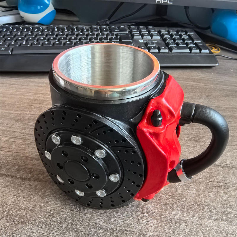 Mug au design humoristique sur les freins