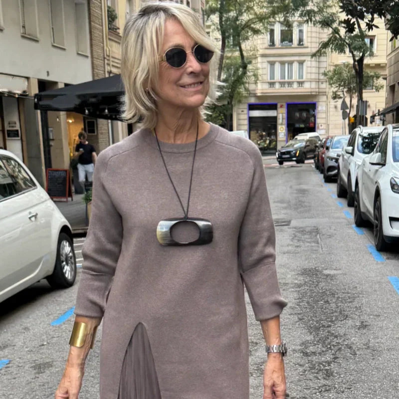 Robe midi élégante en maille pour femme avec fente sur le côté