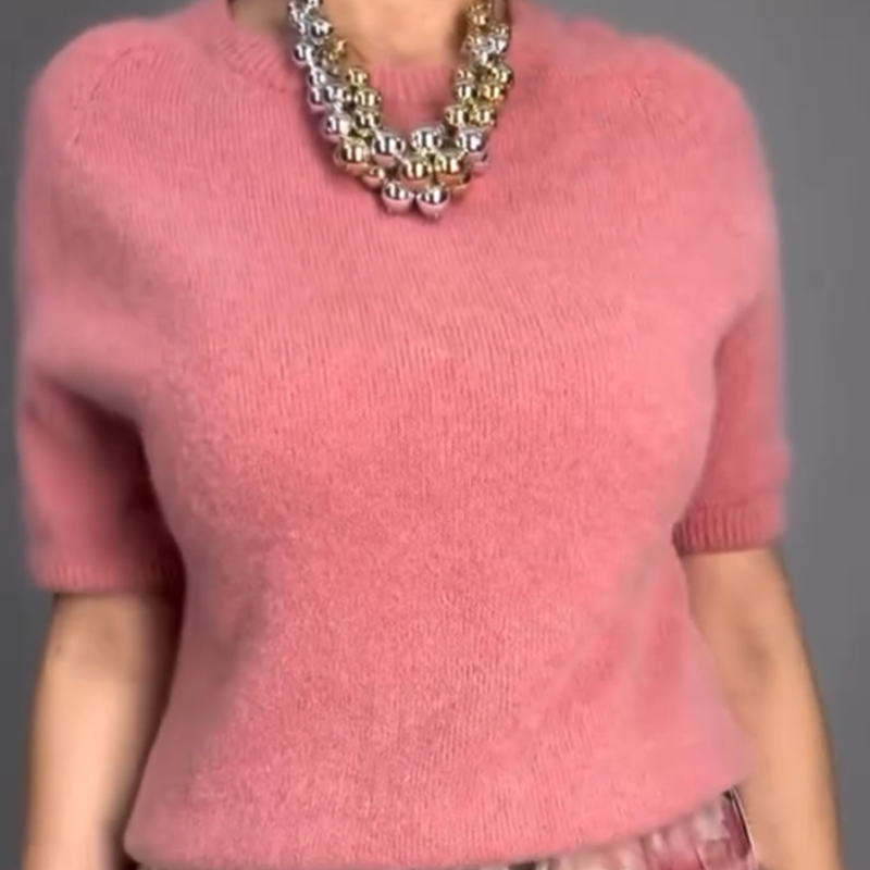 Ensemble 2 pièces élégant composé d'un haut en maille à fleurs et d'une jupe midi