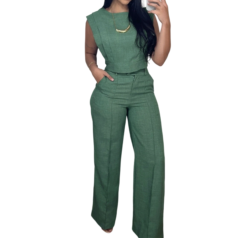 Ensemble composé d'un crop-top chic sans manches et d'un pantalon taille haute