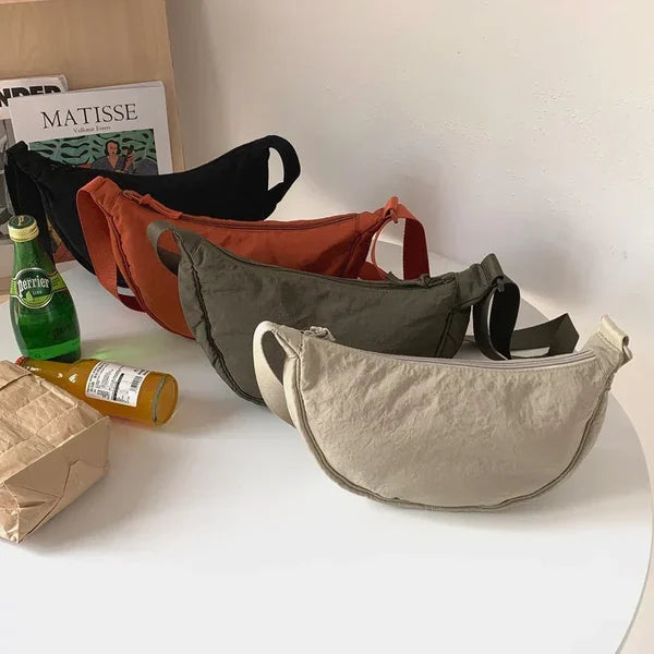 Sac à bandoulière Dumpling simple pour femme✨